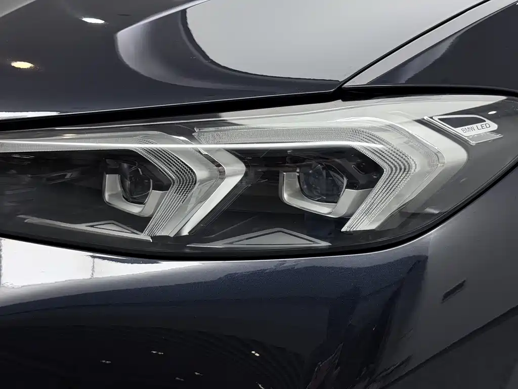 BMW 3 Series — миниатюра 14