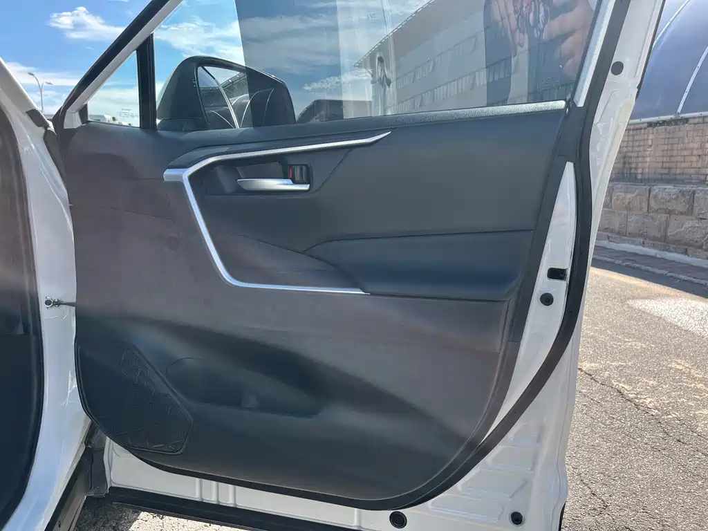 Toyota Wildlander — миниатюра 24