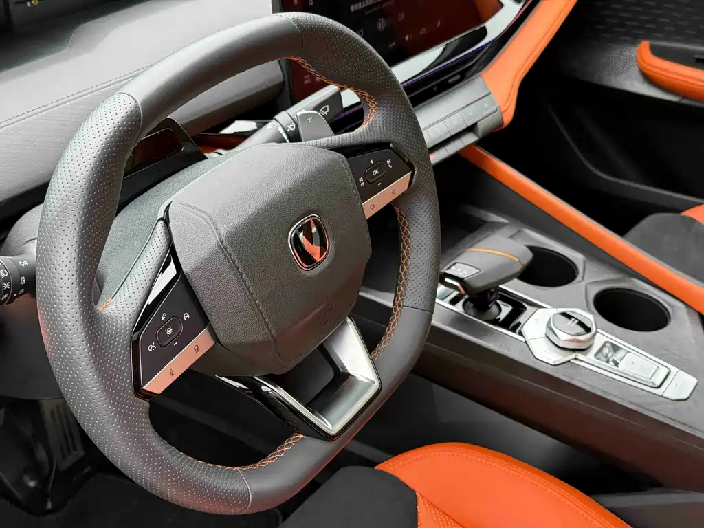 Changan UNI-V 2023 1.5T Sport