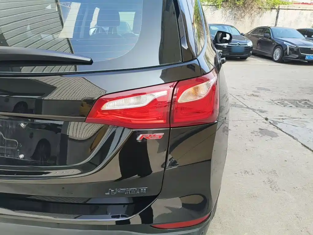 Chevrolet Equinox — миниатюра 8