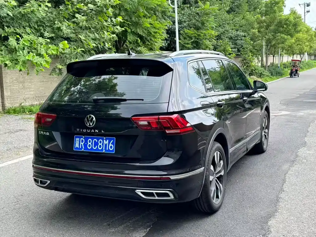 Volkswagen Tiguan L L 2025 300TSI AT