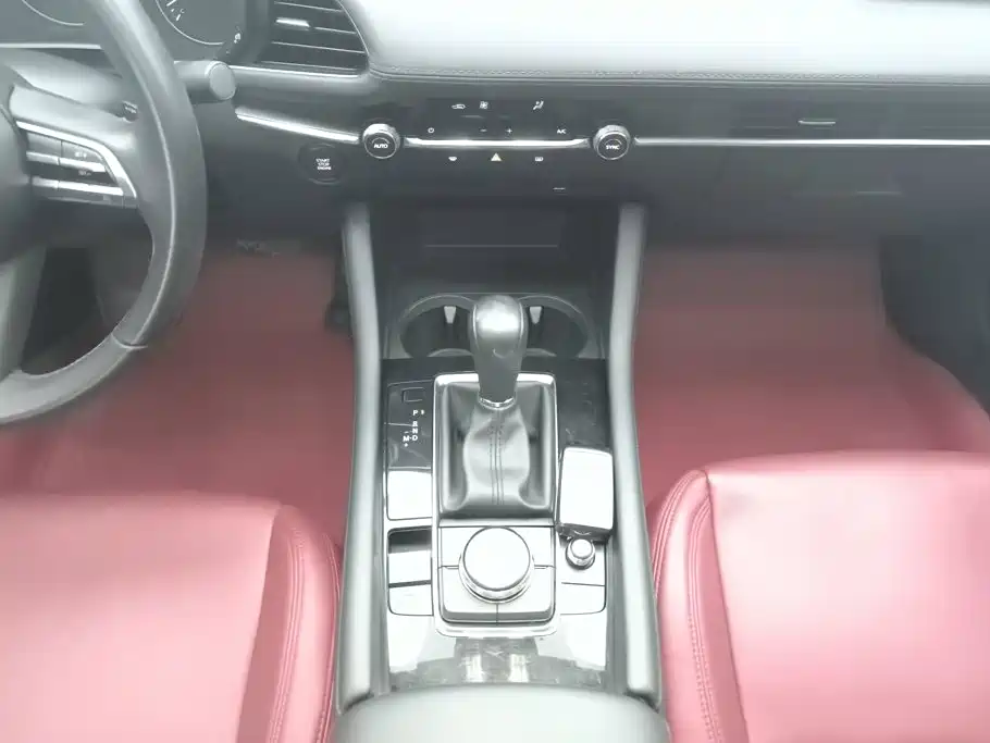 Mazda 3 Axela — миниатюра 16