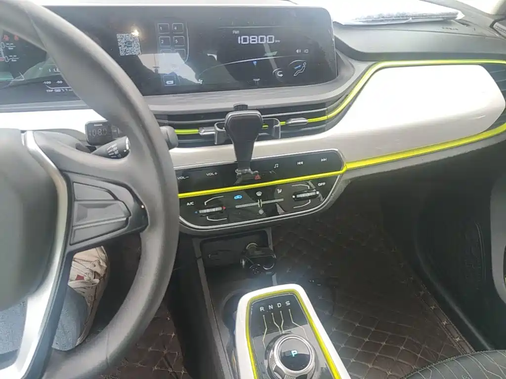 Changan Benben E-Star — миниатюра 13