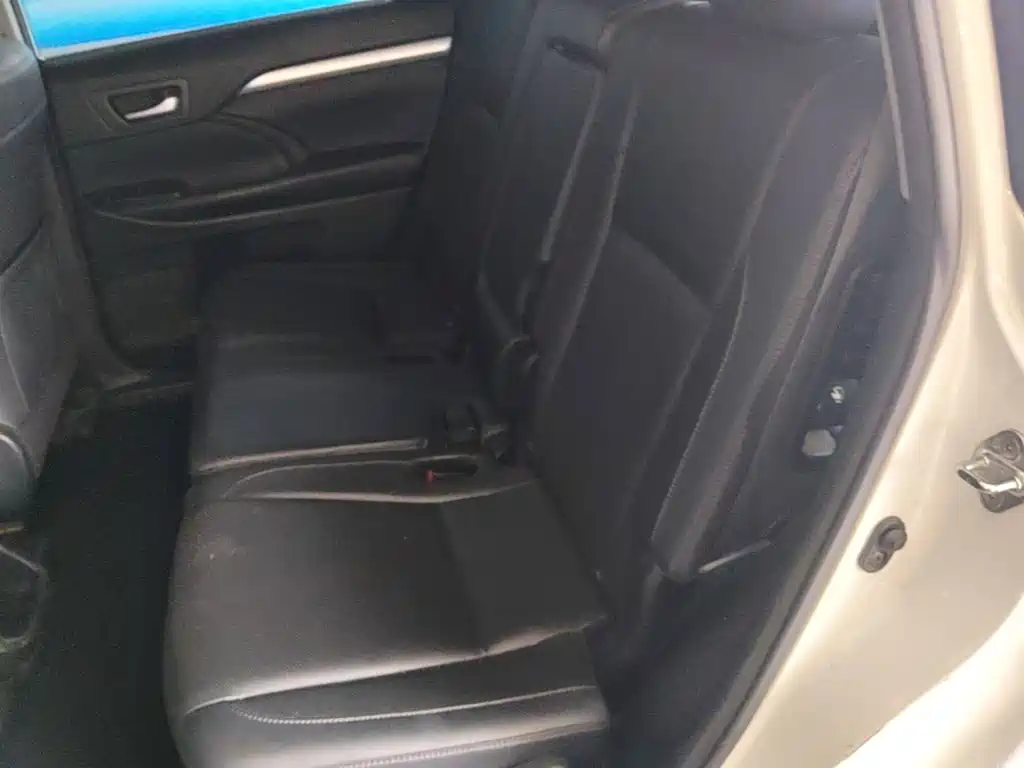 Toyota Highlander — миниатюра 22