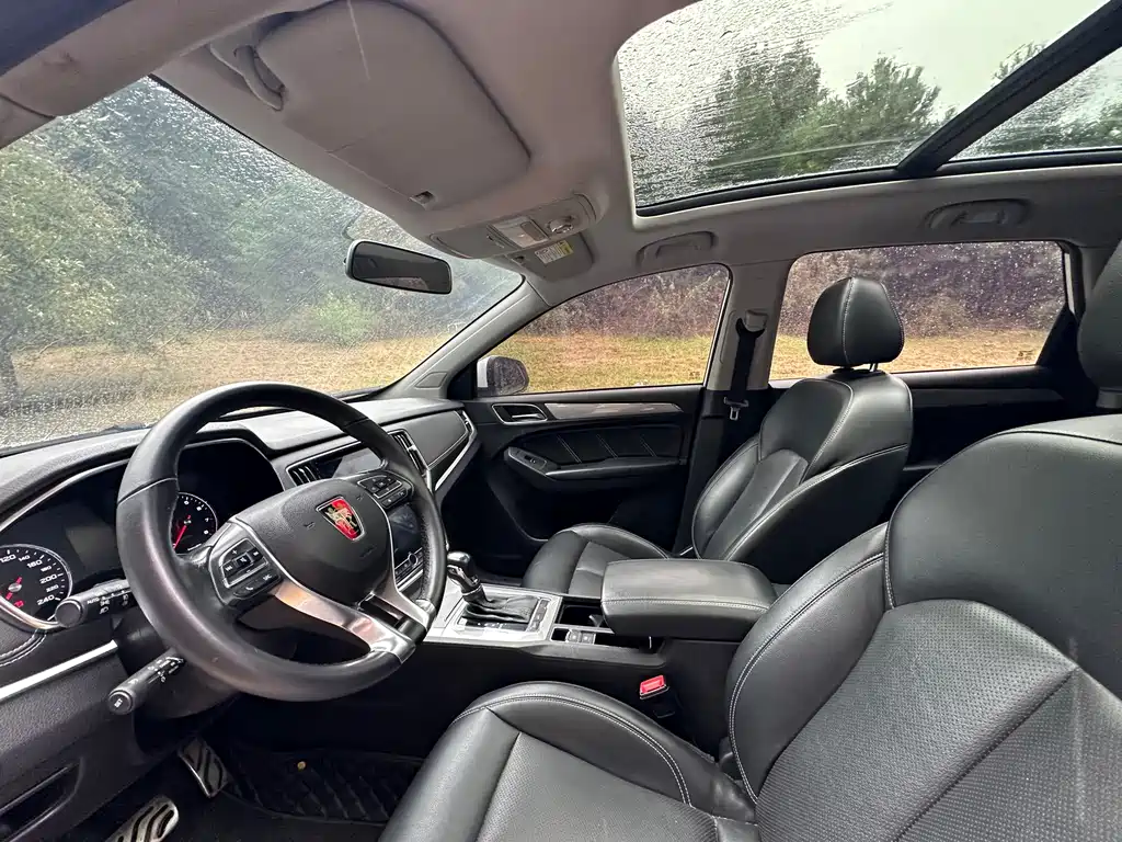 Roewe RX5 — миниатюра 7