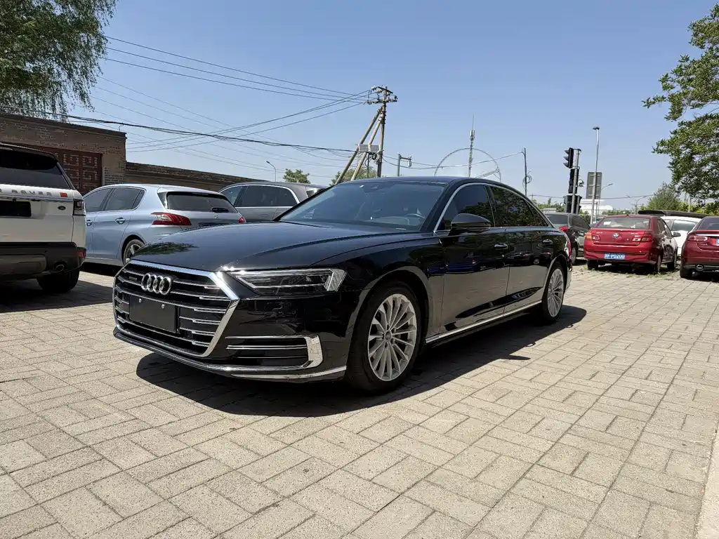 Audi A8 2021
