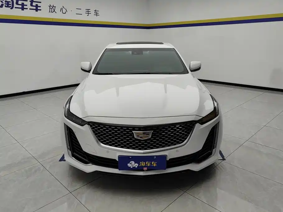 Cadillac CT5 — миниатюра 2