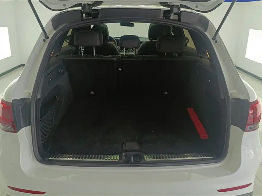 Mercedes-Benz GLC 2020 GLC 260 L 4MATIC Luxury