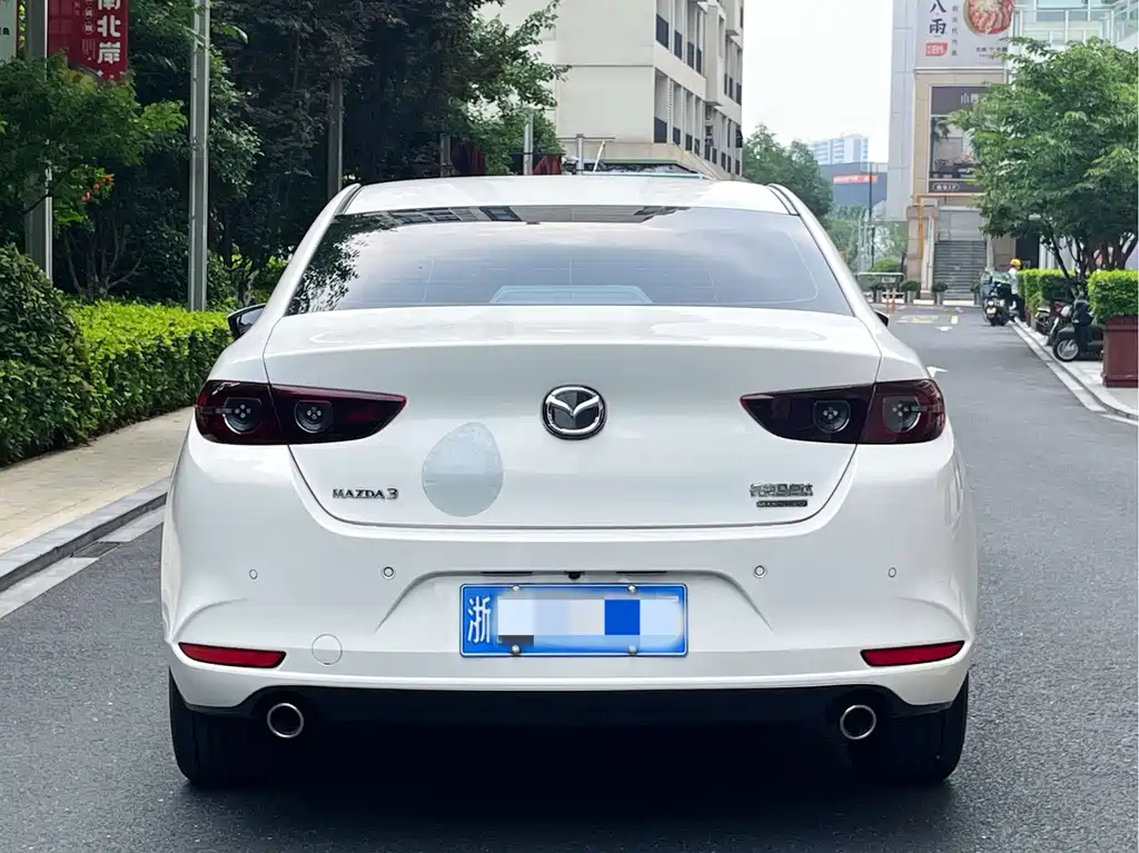 Mazda 3 Axela — миниатюра 5