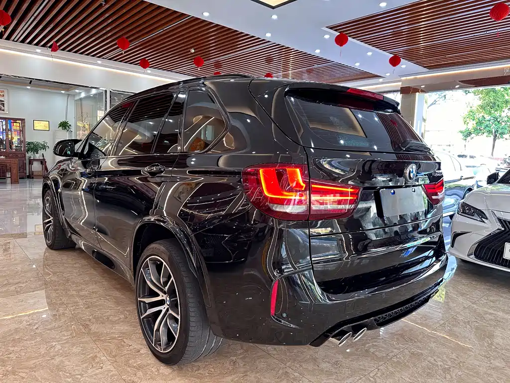 BMW X5 M