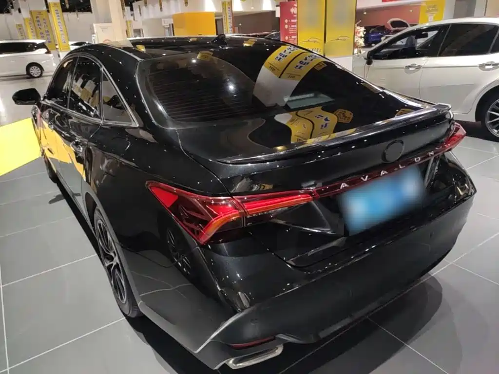 Toyota Avalon — миниатюра 5