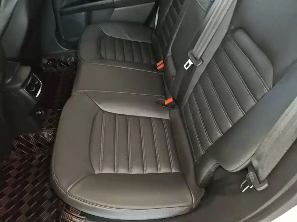 Ford Mondeo — миниатюра 17