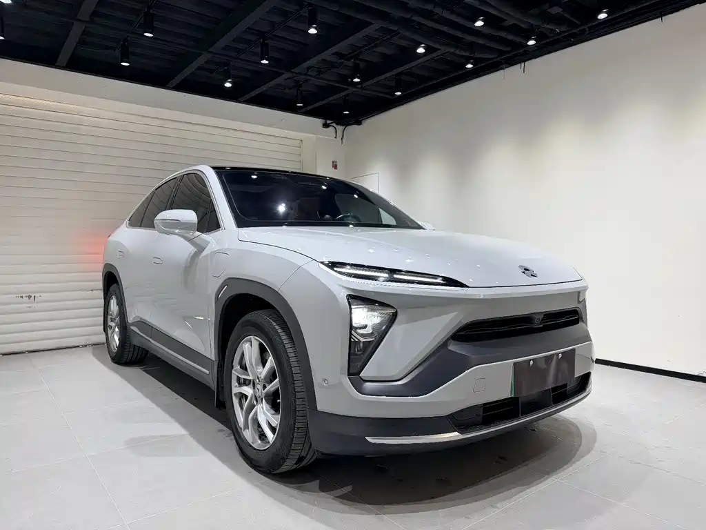 NIO NIO EC6