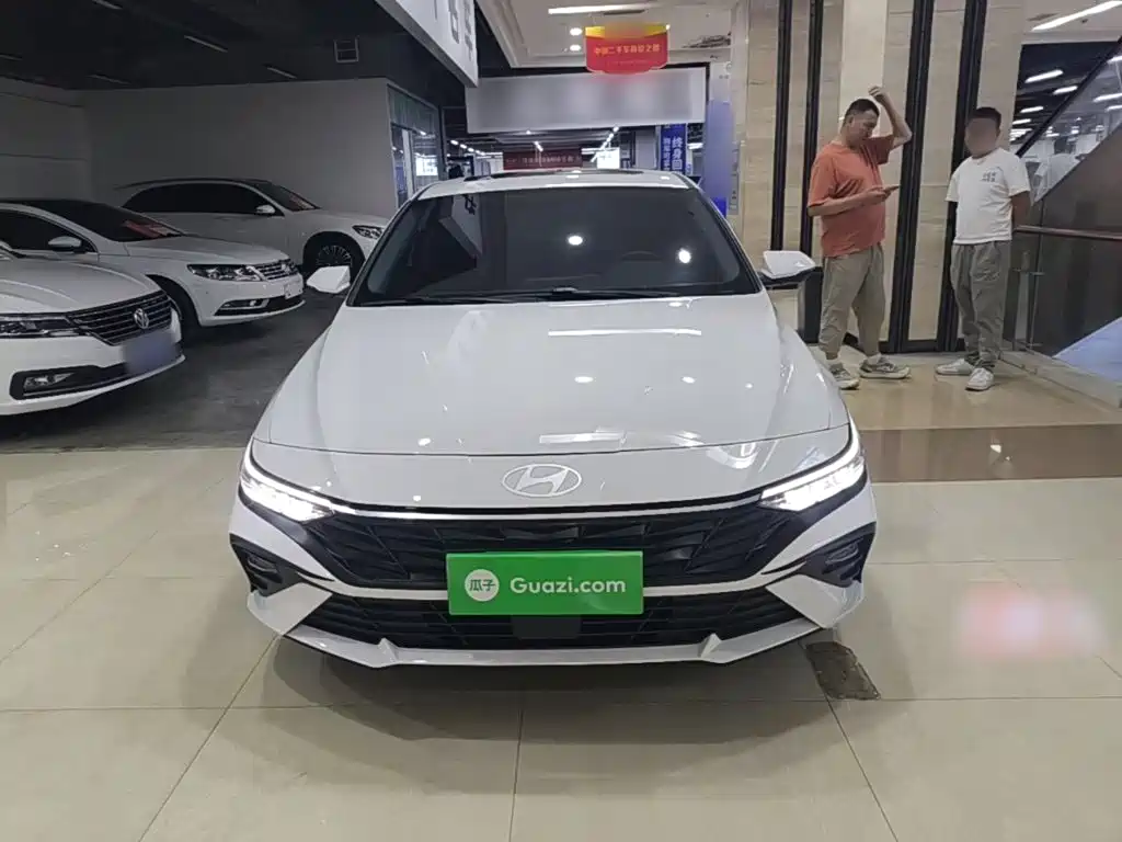 Hyundai Elantra 2023 1.5L CVT GLX Elite