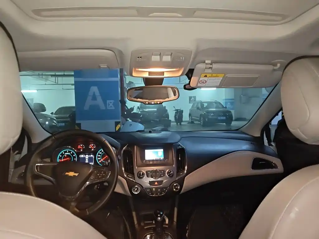 Chevrolet Cruze — миниатюра 19