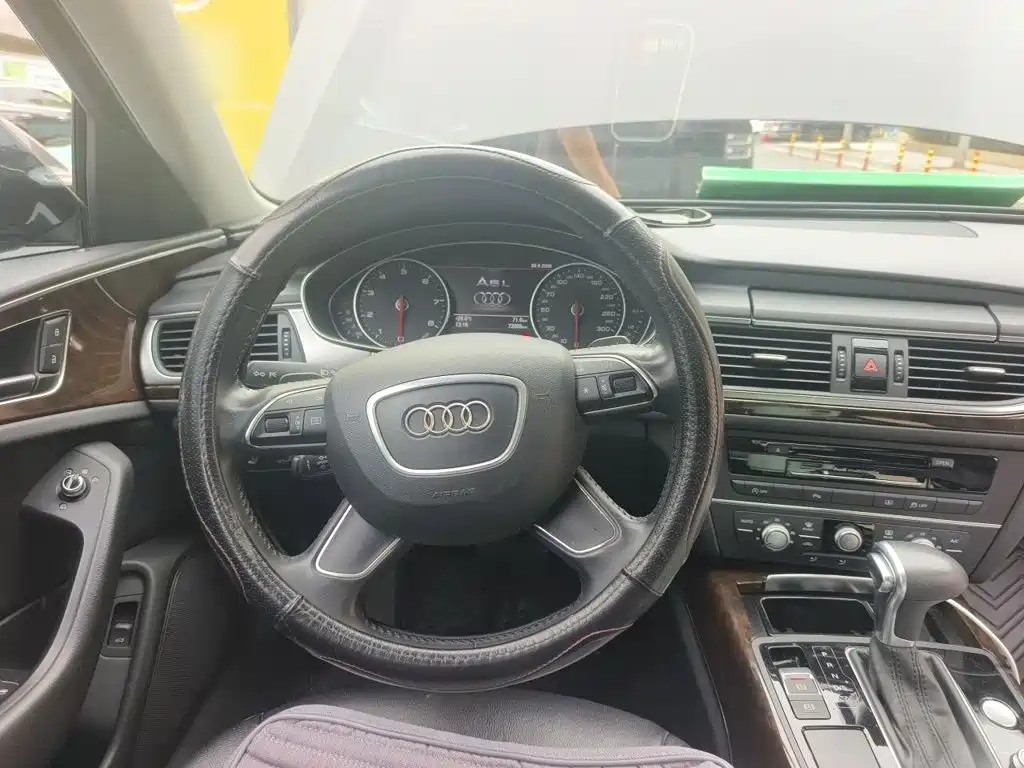 Audi A6L — миниатюра 11