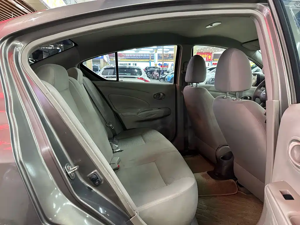 Nissan Sunny — миниатюра 13
