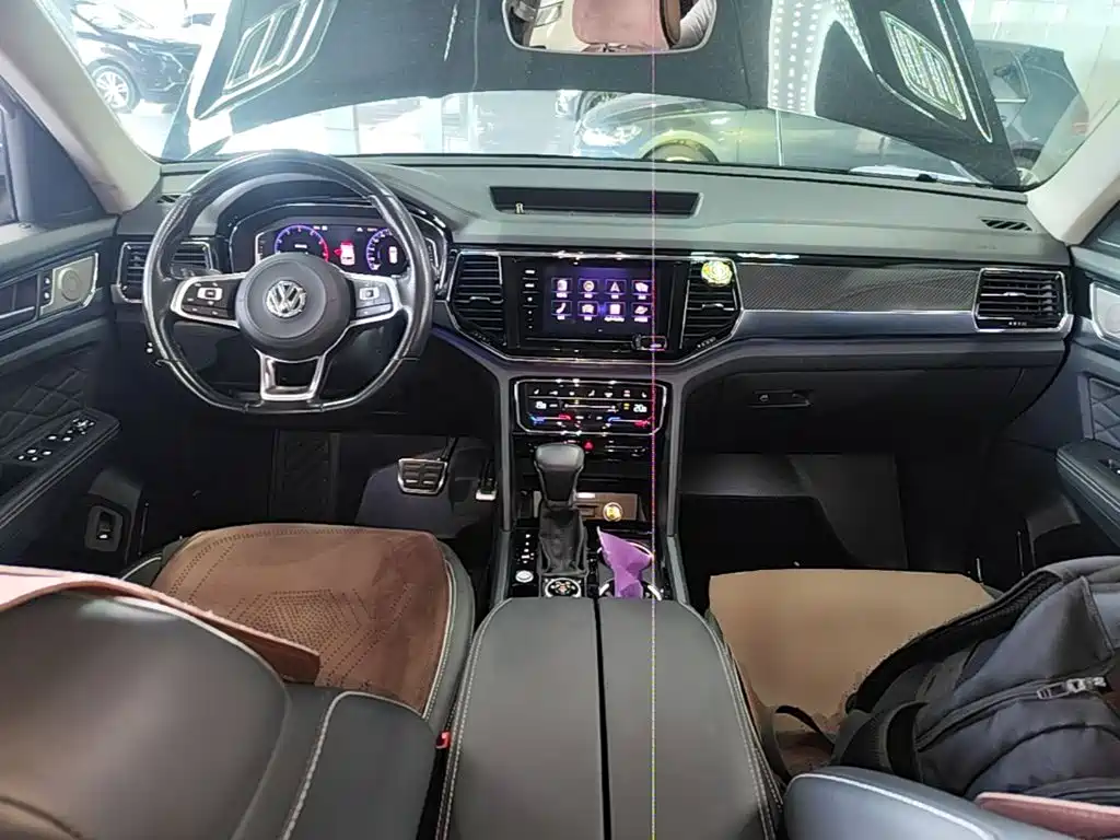Volkswagen Teramont — миниатюра 5