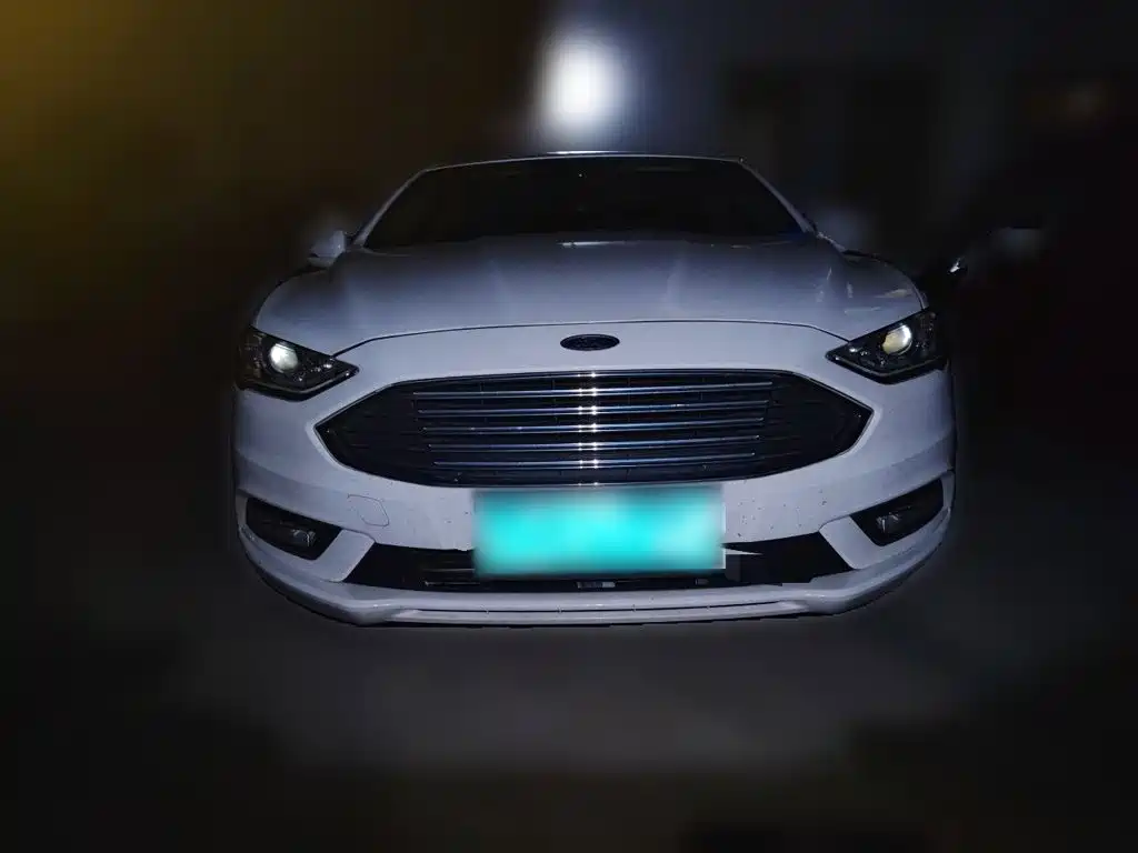 Ford Mondeo — миниатюра 2