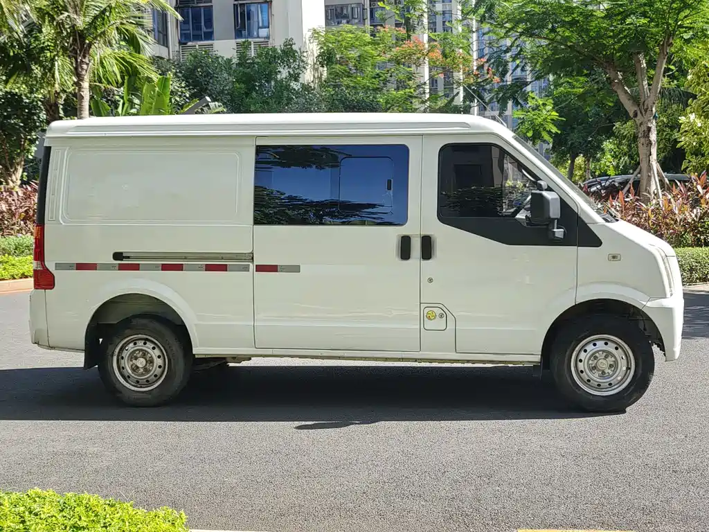 Ruichi Ruichi EC35 — миниатюра 9