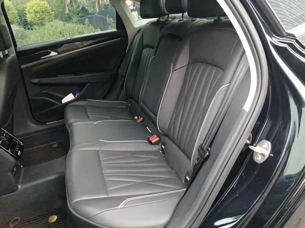 Volkswagen Passat — миниатюра 18