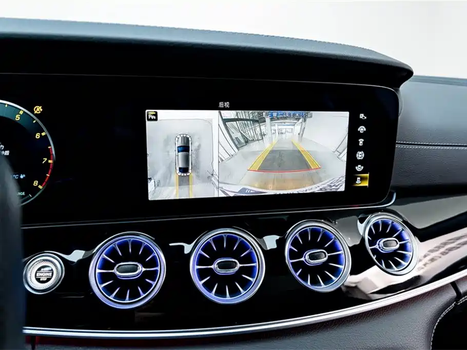 MERCEDES-BENZ AMG GT