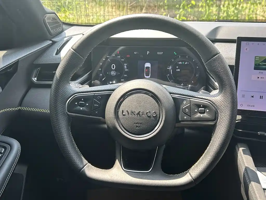 Lynk & Co 03 — миниатюра 21