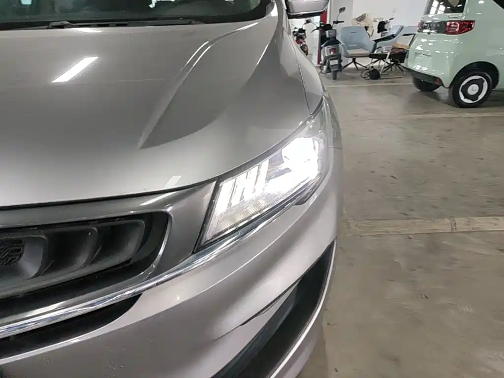 Geely Jia Ji — миниатюра 24
