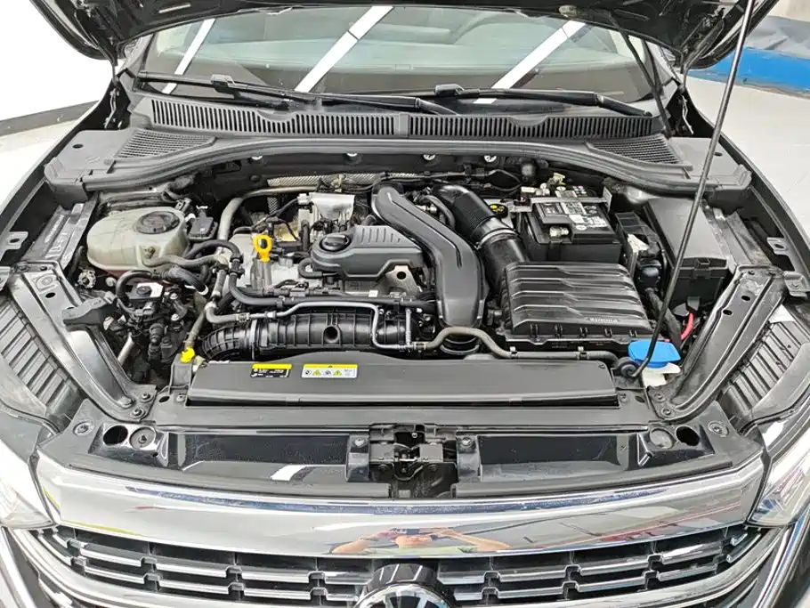 Volkswagen Sagitar — миниатюра 10