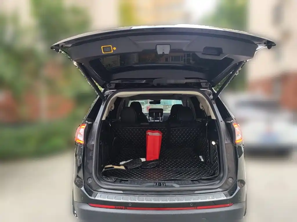 Ford Edge — миниатюра 15
