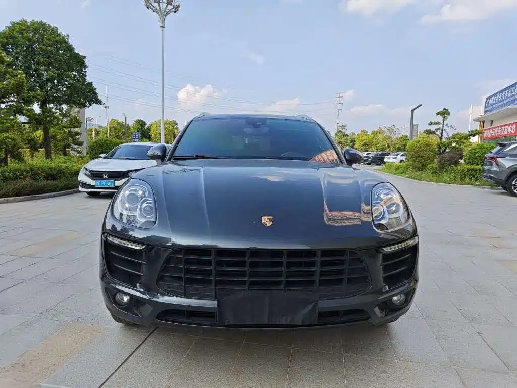 Porsche Macan — миниатюра 2