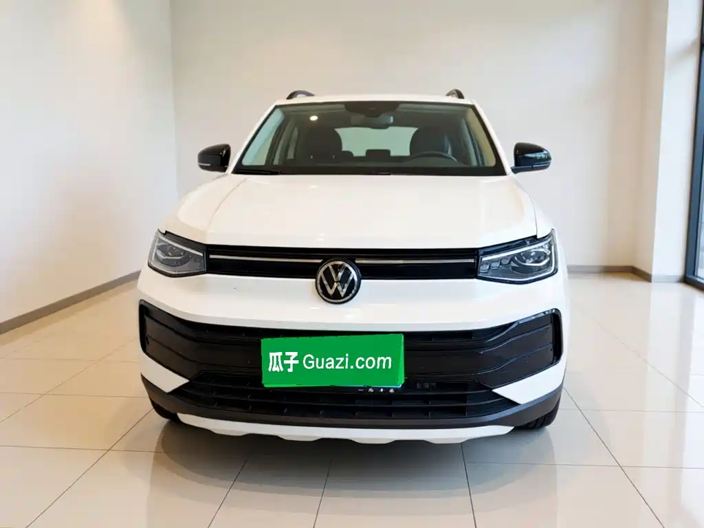 Volkswagen Tharu — миниатюра 2