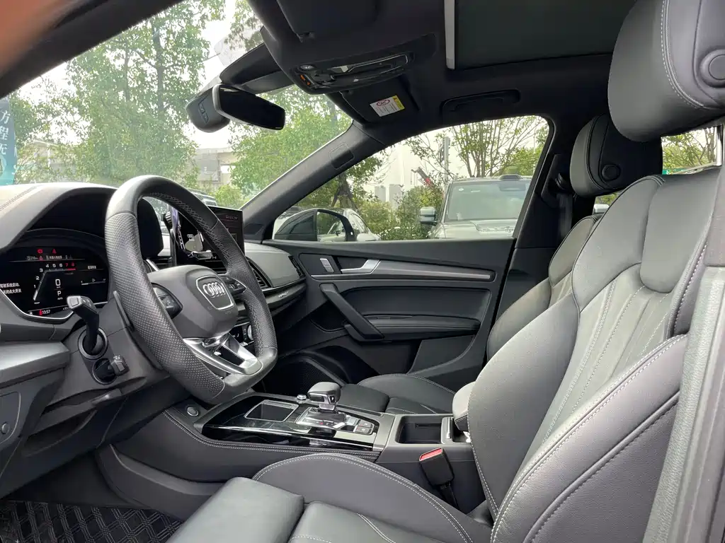 Audi Q5L — миниатюра 5