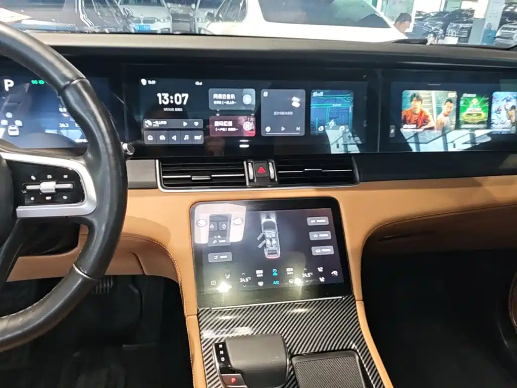 Li Auto Li ONE — миниатюра 13
