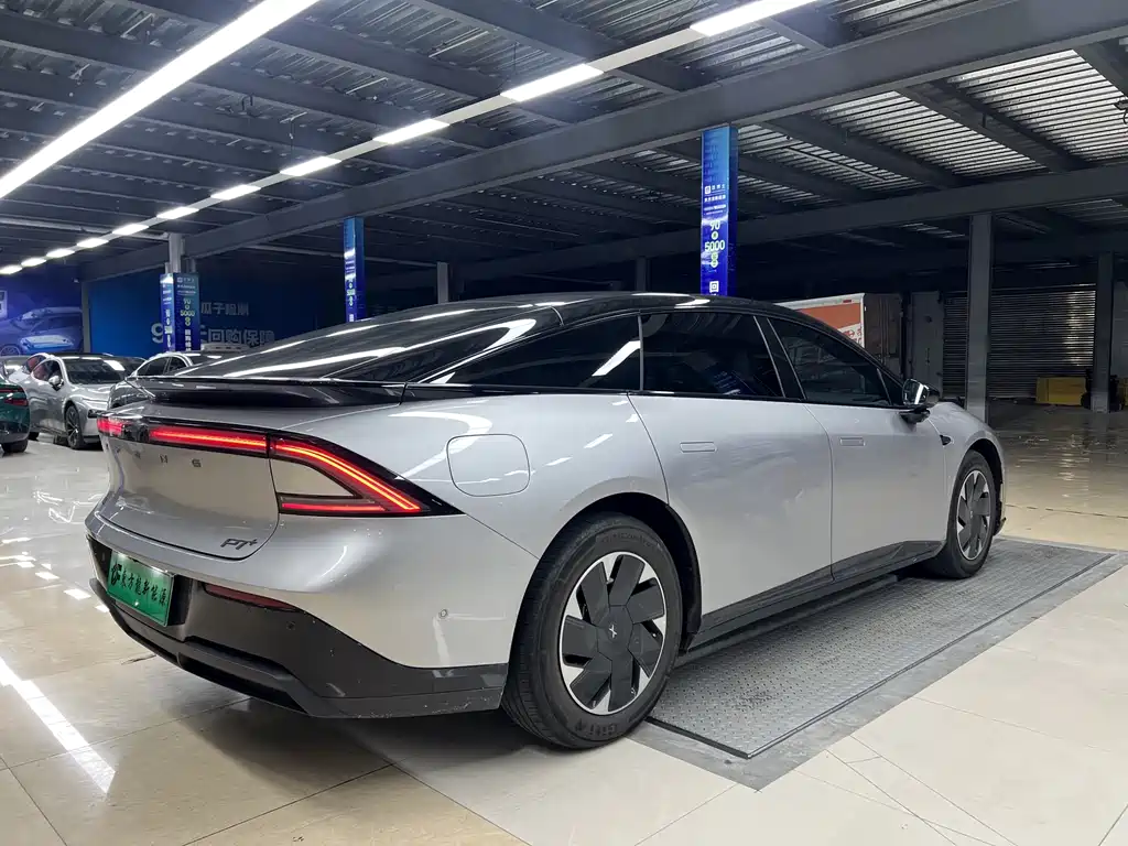 Xpeng P7 + 2024 Max