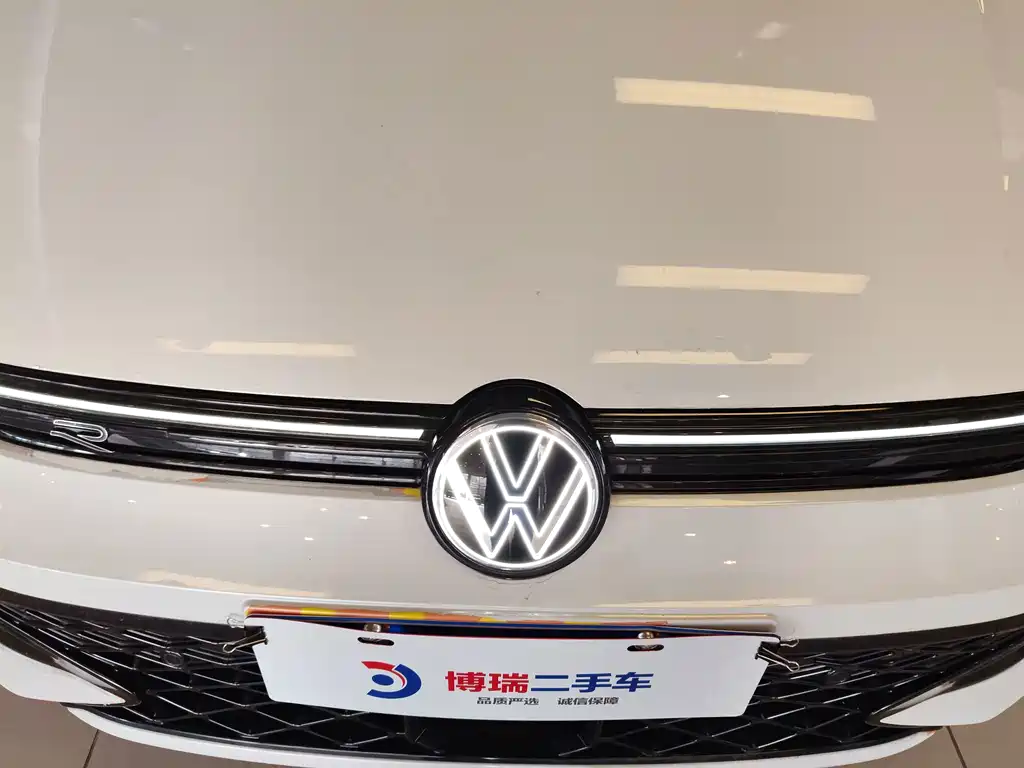 Volkswagen Golf — миниатюра 5