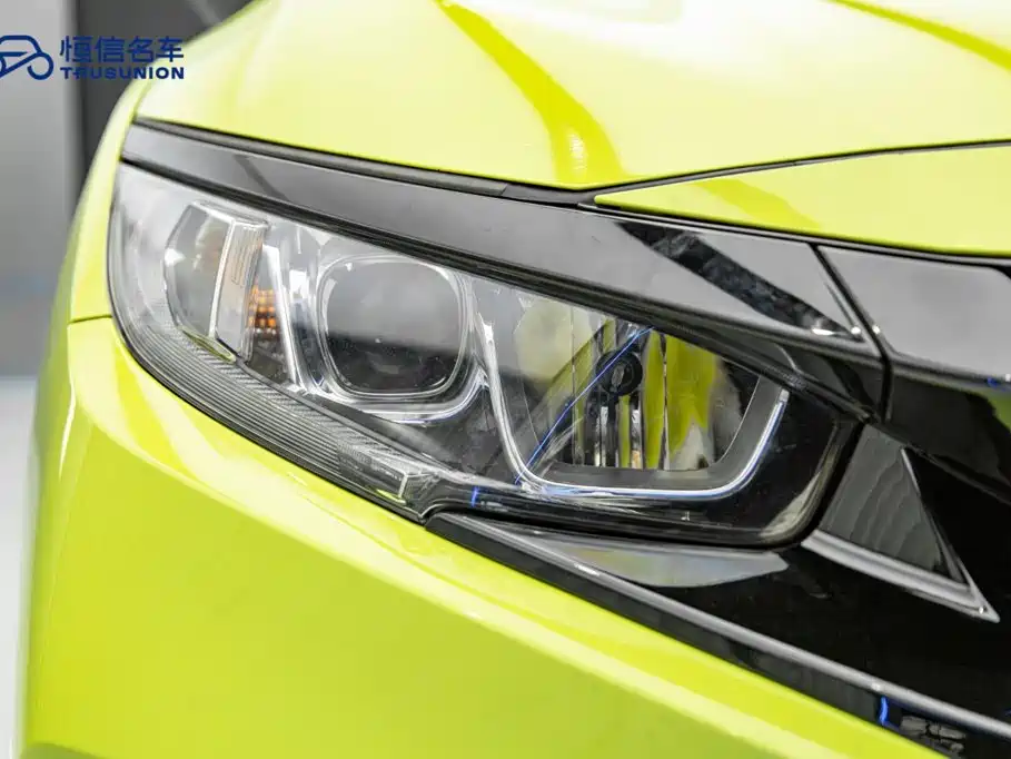 Honda Civic — миниатюра 10
