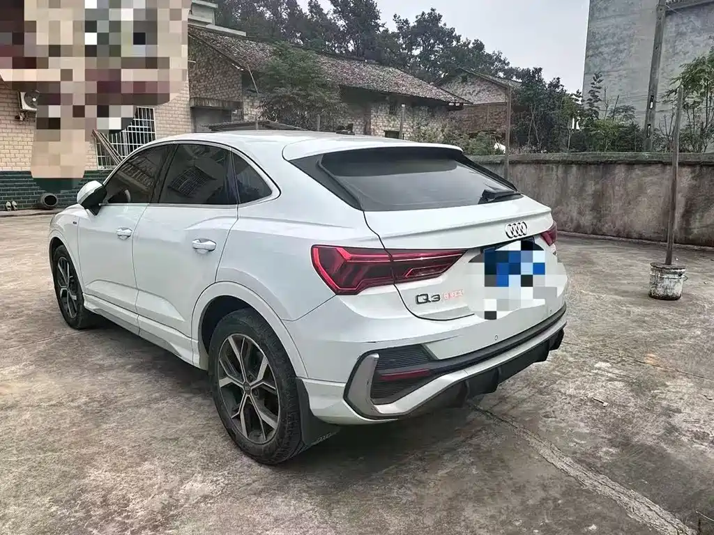 Audi Q3 Sportback — миниатюра 8