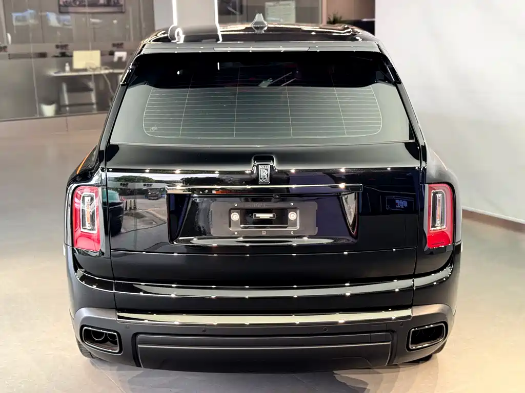 ROLLS-ROYCE CULLINAN
