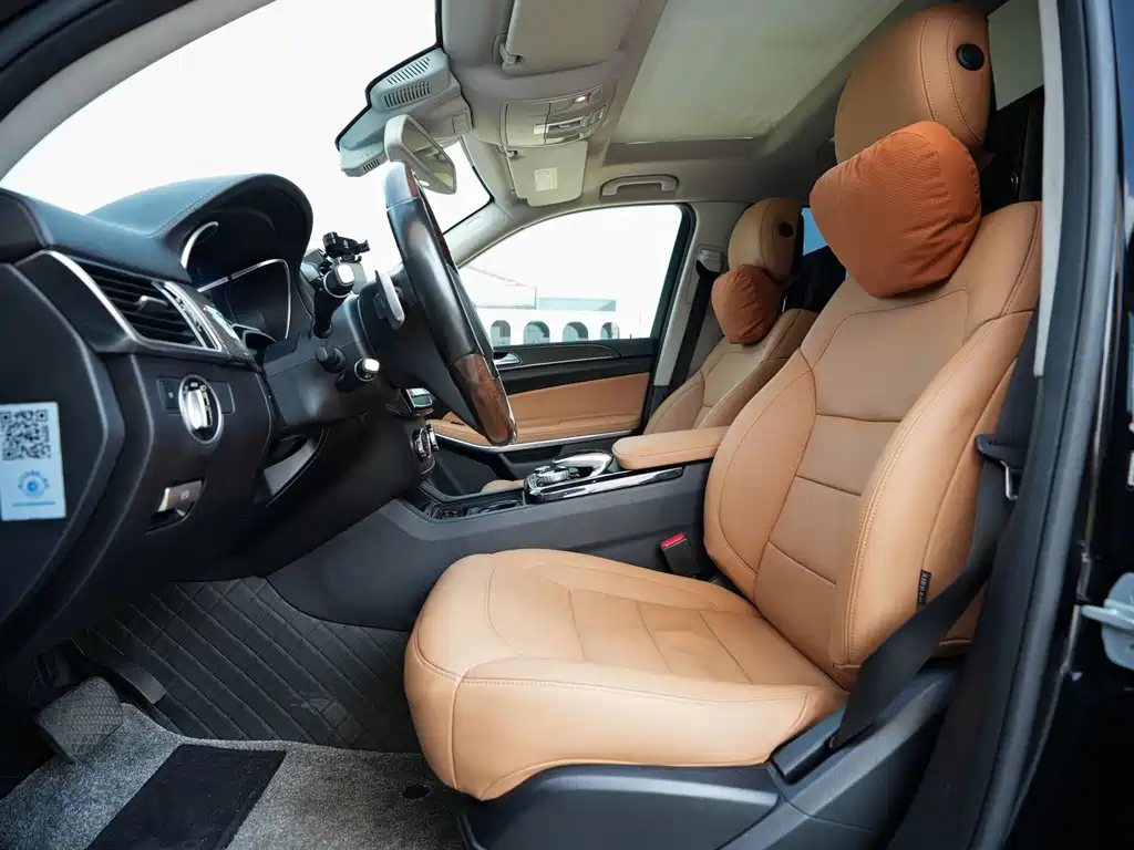 Mercedes-Benz GLS — миниатюра 6