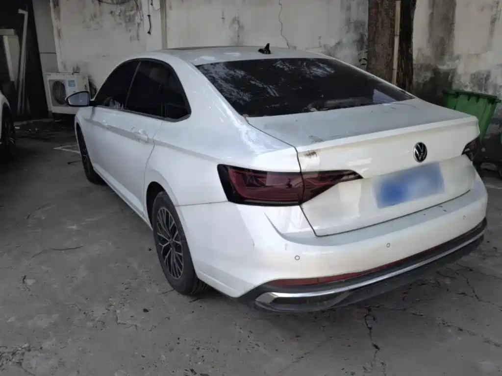 Volkswagen Sagitar 2025 200TSI DSG