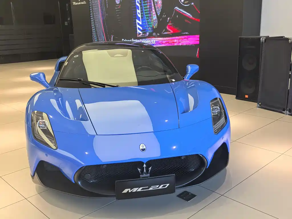 Maserati MC20 2024 3.0T Standard