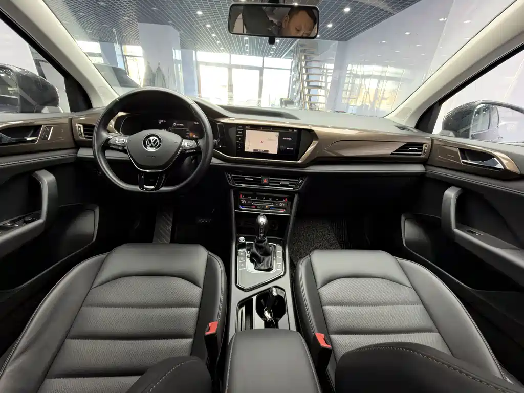 Volkswagen Tharu — миниатюра 16