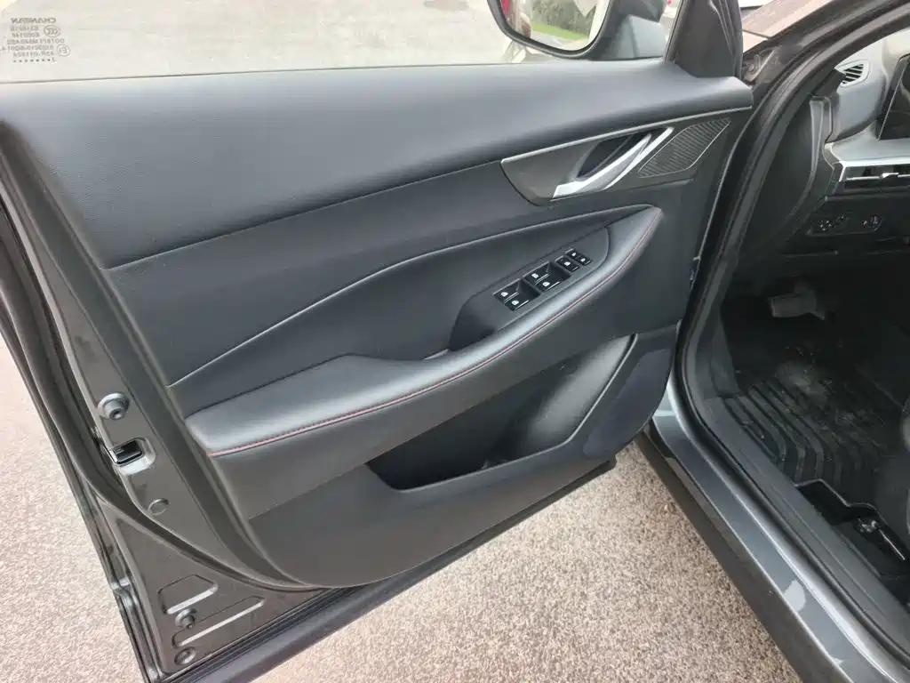 Changan CS35PLUS — миниатюра 17
