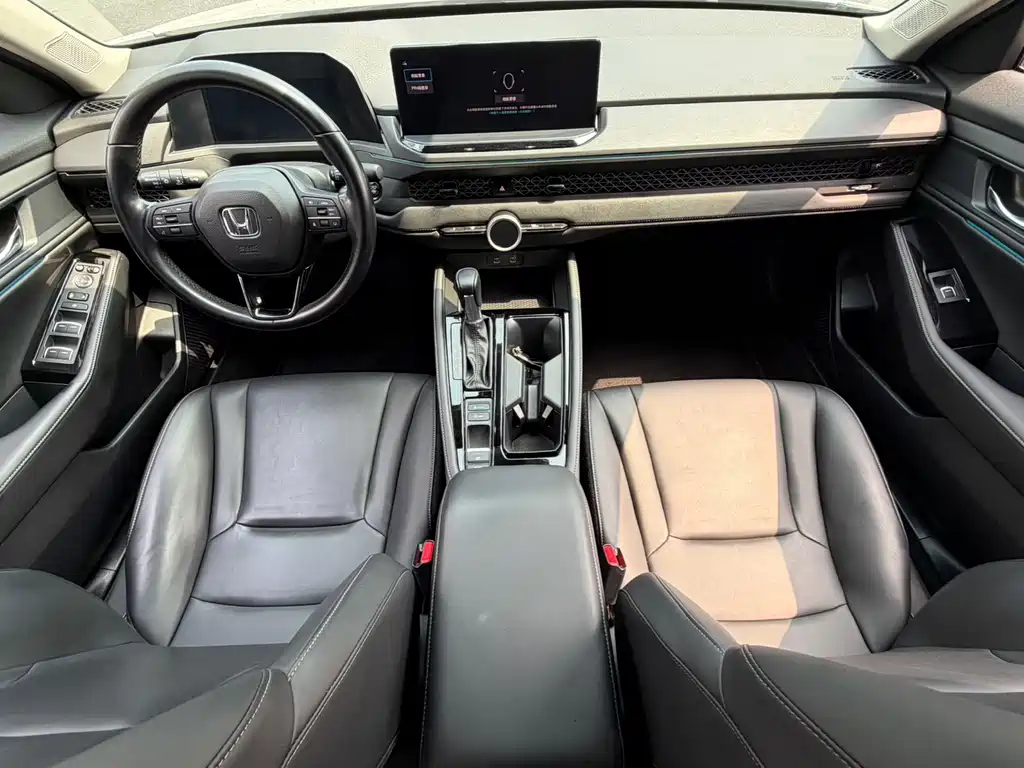 Honda Accord — миниатюра 14
