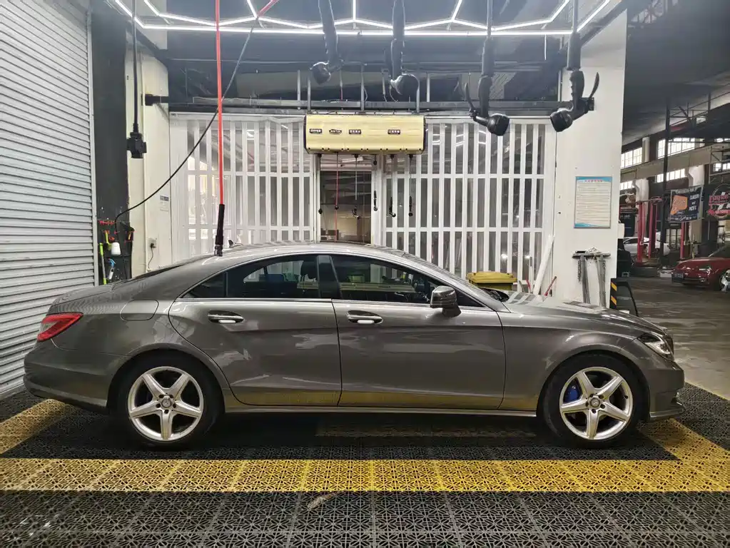 Mercedes-Benz CLS — миниатюра 4