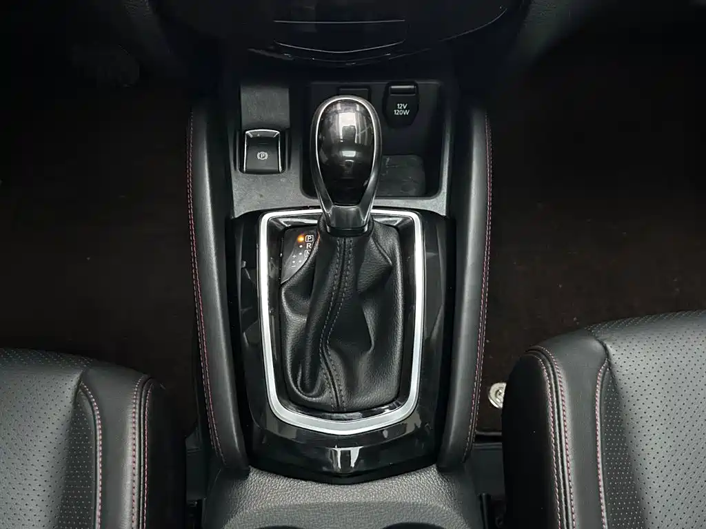 Nissan Qashqai — миниатюра 15