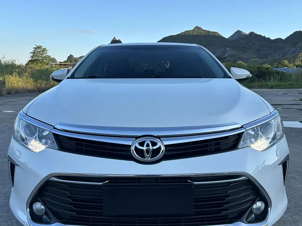 Toyota Camry — миниатюра 25