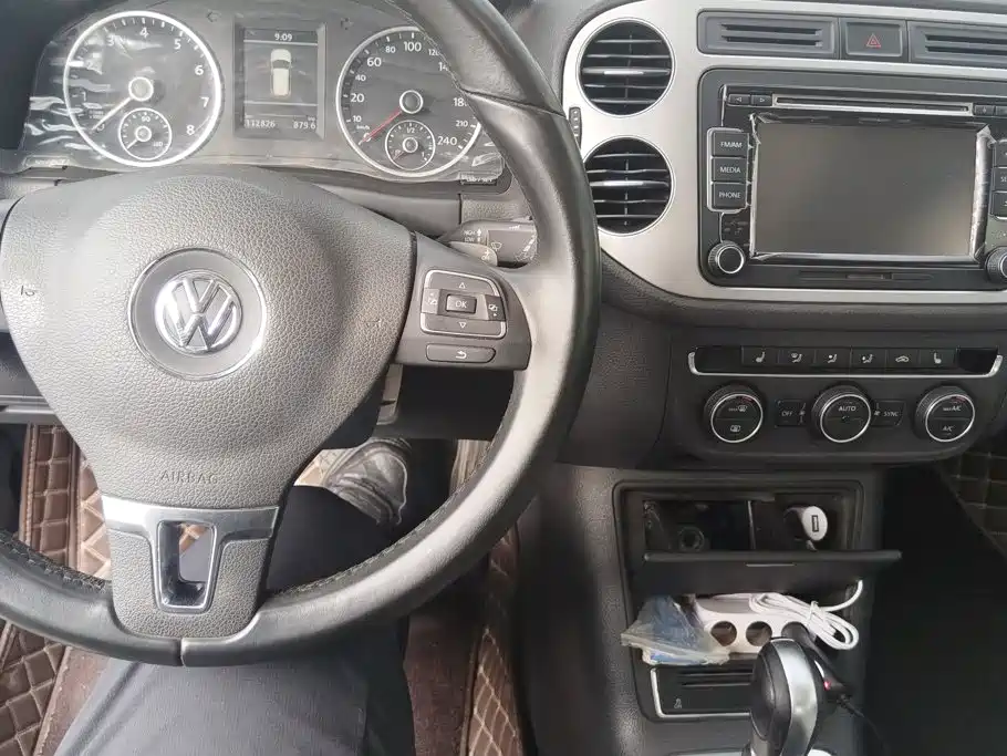 Volkswagen Tiguan — миниатюра 11