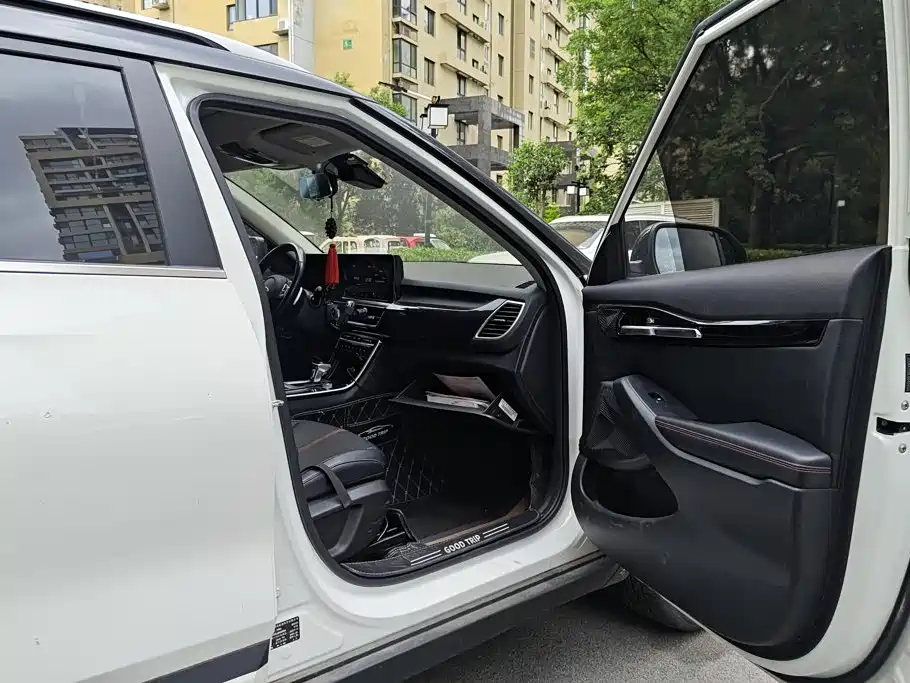 Kia KX3 — миниатюра 8